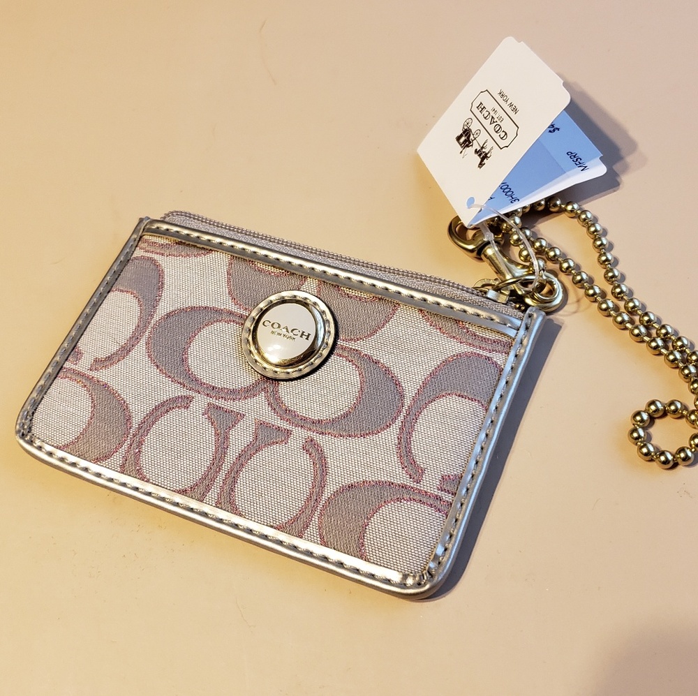 NWT COACH Wristlet ID Case/Credit Card Holder